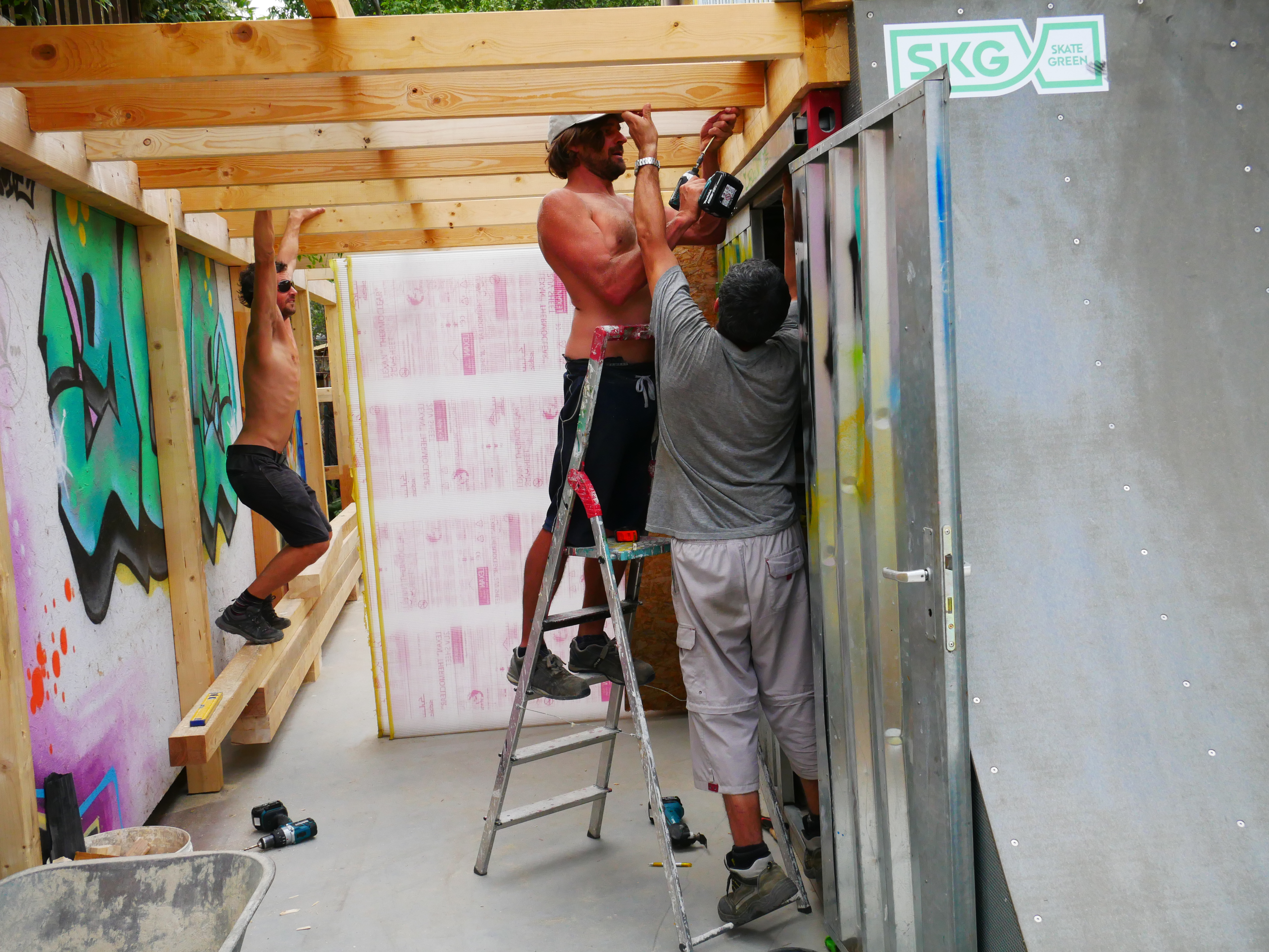 Holzgerüst für neue Werkstatt - Struttura per l'officina nuova - Jugendzentrum Jungle Meran - Centro giovani Jungle Merano