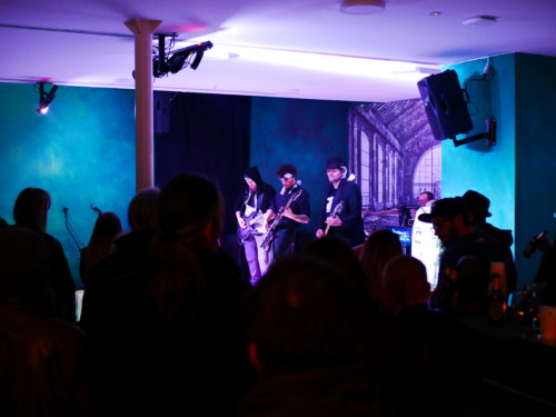 Ronins - Jugendzentrum Jungle Meran - Centro giovani Jungle Merano