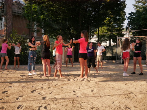 Selbstverteidigungskurs for Girls - Jugendzentrum Jungle Meran - Centro giovani Jungle Merano